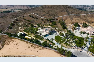 18936 Summerleaf Lane, Riverside, CA 92504 - Photo 47