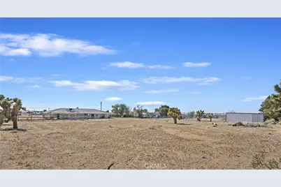 9585 Juniper Street, Apple Valley, CA 92308 - Photo 27