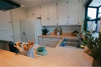 5875 Reo Ter #E, San Diego, CA 92139 - Photo 15