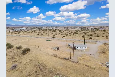 9770 Verbena, Oak Hills, CA 92344 - Photo 13