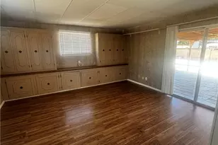 41376 Torrey Pine Ct, Hemet, CA 92544 - Photo 7