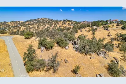 18750 Alameda Pl, Bear Valley Springs, CA 93561 - Photo 3