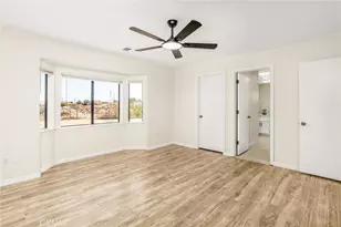 8121 Anaconda Ave, Oak Hills, CA 92344 - Photo 27