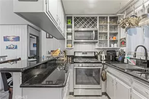 682 Buckingham Square, Lake Arrowhead, CA 92352 - Photo 9