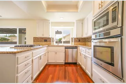 41349 Magnolia Street, Murrieta, CA 92562 - Photo 17