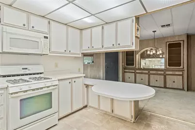 8787 Locust Avenue #82, Fontana, CA 92335 - Photo 5