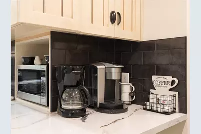 195 Elgin Boulevard, Big Bear Lake, CA 92315 - Photo 15