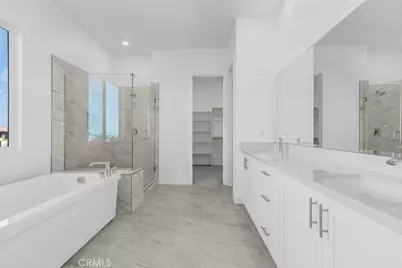 110 Pansy, Irvine, CA 92618 - Photo 13