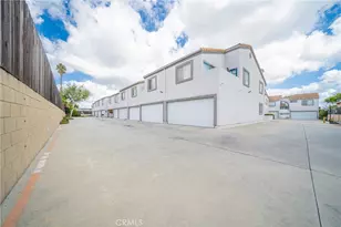 13919 Arthur Ave, Paramount, CA 90723 - Photo 9