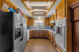 56455 Carlyle Dr, Yucca Valley, CA 92284 - Photo 7