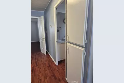 22 Magnolia Via, Anaheim, CA 92801 - Photo 21