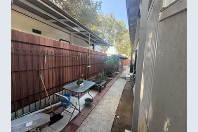 4015 Mountain Dr #24, San Bernardino, CA 92407 - Photo 15