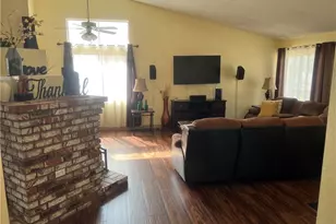 13073 13073 Snowview, Victorville, CA 92392 - Photo 3