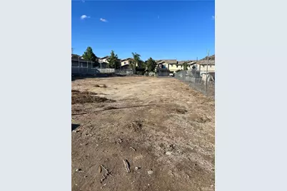 405 W Flint, Lake Elsinore, CA 92530 - Photo 5