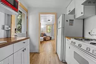 42721 Willow Ave, Big Bear Lake, CA 92315 - Photo 9