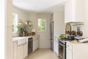 527 Rainier Rd, Lake Arrowhead, CA 92352 - Photo 17