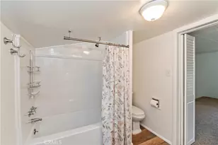 23581 Lake Dr, Crestline, CA 92325 - Photo 21