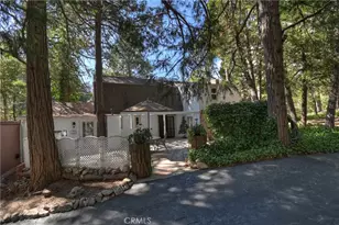 23581 Lake Dr, Crestline, CA 92325 - Photo 29