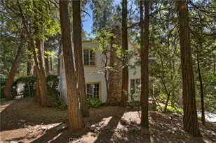 23581 Lake Dr, Crestline, CA 92325 - Photo 3