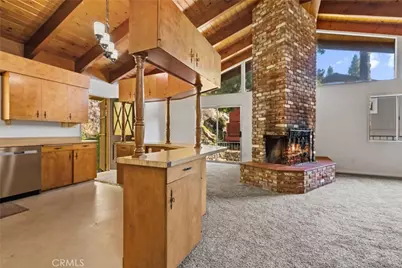 22348 Glenwood, Crestline, CA 92325 - Photo 9