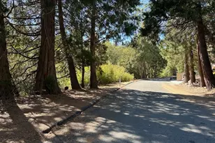 22348 Glenwood, Crestline, CA 92325 - Photo 5