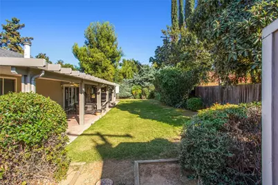 446 E Sunset Drive, Redlands, CA 92373 - Photo 31