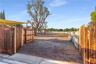 2572 Harrison, Riverside, CA 92503 - Photo 7