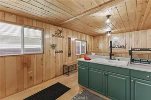 317 Moreno, Sugarloaf, CA 92386 - Photo 7