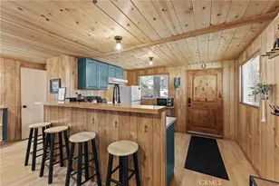 317 Moreno, Sugarloaf, CA 92386 - Photo 11