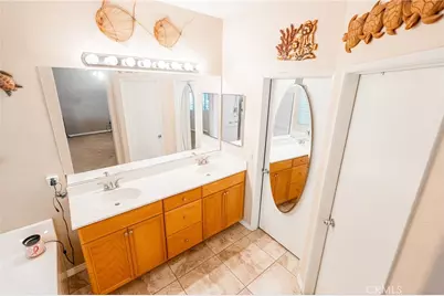 15062 Amorose Street, Lake Elsinore, CA 92530 - Photo 19