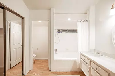 39822 Barcelona, Murrieta, CA 92562 - Photo 35