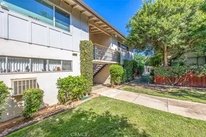 135 N Center, Redlands, CA 92373 - Photo 5