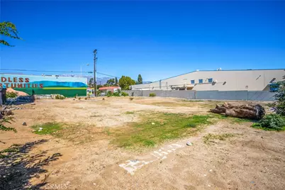 579 W Livingston, Banning, CA 92220 - Photo 5