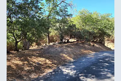 1248 Glacier Drive, Lake Arrowhead, CA 92352 - Photo 17