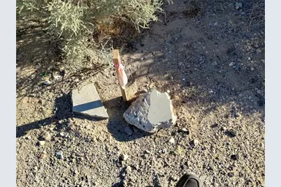 1613 Riverside Drive, Barstow, CA 92311 - Photo 7