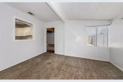 12035 3rd St, Yucaipa, CA 92399 - Photo 17