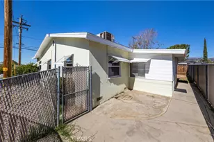 12035 3rd St, Yucaipa, CA 92399 - Photo 19