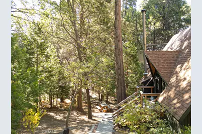 385 Birchwood Drive, Lake Arrowhead, CA 92352 - Photo 27