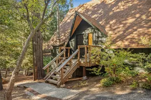 385 Birchwood Dr, Lake Arrowhead, CA 92352 - Photo 5