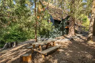 385 Birchwood Dr, Lake Arrowhead, CA 92352 - Photo 1