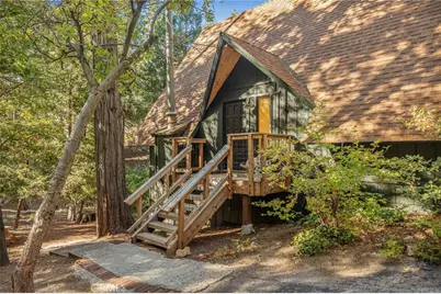 385 Birchwood Drive, Lake Arrowhead, CA 92352 - Photo 5