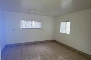 25286 N, Twin Peaks, CA 92391 - Photo 23