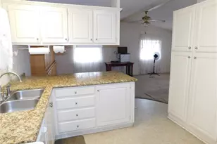 12220 5th St, Yucaipa, CA 92399 - Photo 15