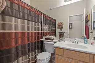 13512 Aspen Leaf Ln, Eastvale, CA 92880 - Photo 19