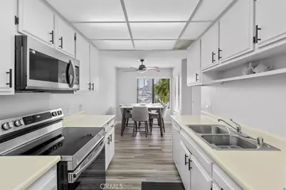 1150 S Meadow Lane #35, Colton, CA 92324 - Photo 7