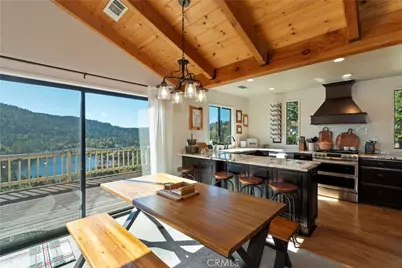 404 Darfo, Crestline, CA 92325 - Photo 7