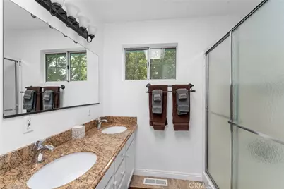955 Teakwood Drive, Lake Arrowhead, CA 92352 - Photo 25