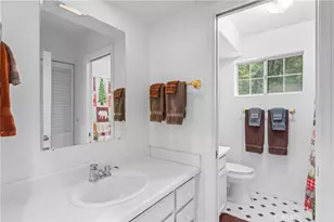 955 Teakwood Dr, Lake Arrowhead, CA 92352 - Photo 31