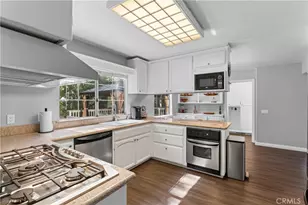 955 Teakwood Dr, Lake Arrowhead, CA 92352 - Photo 11