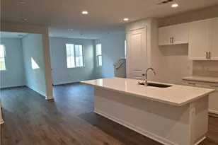 31352 Osage Trail Ct, Winchester, CA 92596 - Photo 5